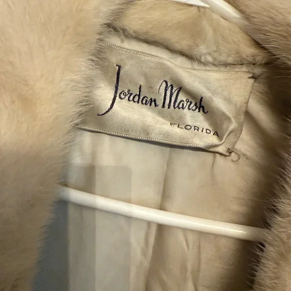 Jordan Marsh Mink Fur Belted Coat - Picture 6 of 6